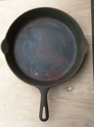 Griswold Erie Pa.  Cast Iron Skillet No.  10 Vintage 716d