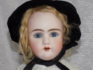 Antique German Heinrich Handwerck 109 Dep Doll