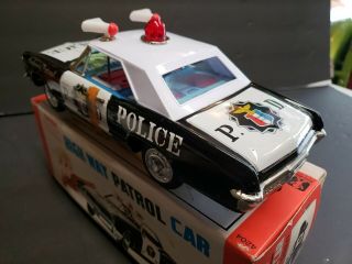 Vintage tin toy battery - operated Highway patrol car Bandai. 3