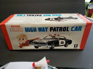 Vintage tin toy battery - operated Highway patrol car Bandai. 8