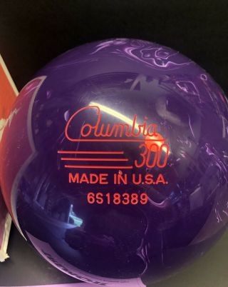 Columbia 300 Tremor Bowling Ball 16 lbs Vintage (Rare) Fast 2