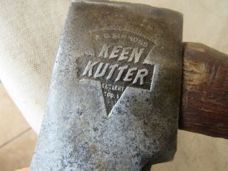 Vintage E.  C.  Simmons Keen Kutter Hatchet Cutlery Tool Made In USA Axe With Handle 7