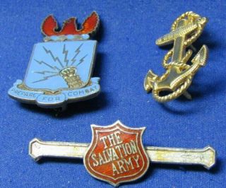 Wwii Sterling Army Air Forces Training Center Di Unit,  Navy,  Salvation Army Pins