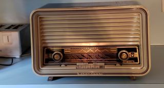 Vintage 1961 Blaupunkt Sultan Tube Type Radio Made in Germany 2