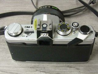Vintage Olympus OM1 35mm SLR Film Camera w Zuiko 50mm 1.  8 Lens Case 4