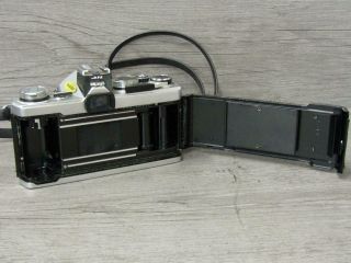 Vintage Olympus OM1 35mm SLR Film Camera w Zuiko 50mm 1.  8 Lens Case 5