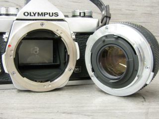 Vintage Olympus OM1 35mm SLR Film Camera w Zuiko 50mm 1.  8 Lens Case 6