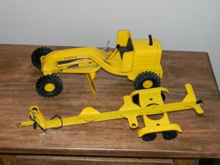 Vtg Tonka Pressed Steel No.  76 14 Inch Road Grader Construction Toy With Trailer