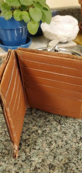 Rare Find.  Authentic Louis Vuitton Brown Menogram Men’s Wallet.  I Pay To Ship.