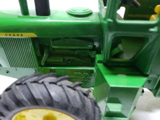 VINTAGE JOHN DEERE 7520 4 WHEEL DRIVE 1/16 TRACTOR RARE 10