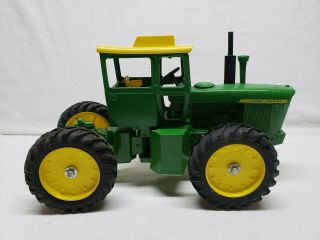 VINTAGE JOHN DEERE 7520 4 WHEEL DRIVE 1/16 TRACTOR RARE 4