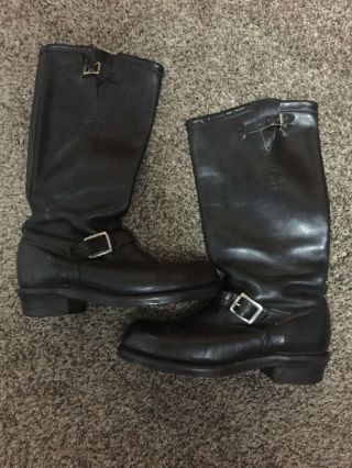 Vintage Chippew Engineer Boots 10.  5