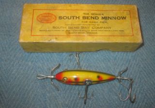 South Bend Early 3 Hook Minnow Hex,  With Correct Intro Box