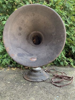 Antique 1920s Atwater Kent Model L Radio Horn Speaker Part