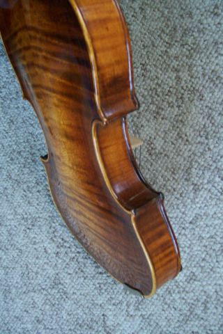 Vintage Full Size Violin Labeled Amati An Estate Instrument 9