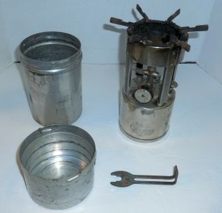 Vintage Coleman No.  530 A47 Single Burner Camp Stove With Case And Wrench