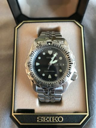 Seiko Quartz Dive Watch 200m Vintage Watch In.