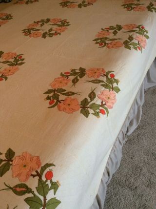 Vintage Paragon Appliqué Quilt Top From Kit: Wild Rose Wreath 4