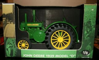 Vintage John Deere 1939 Model D Toy Tractor 1:8 scale HUGE NIB rare 4