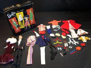 Vintage Midge Ken 1960s W/ Barbie Case,  Clothes And Accessories