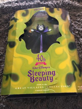 Maleficent Disney Sleeping Beauty 40th Anniversary Doll Great Villians 1998 Nib