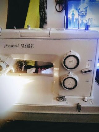 Vintage 1975 Sears Kenmore Sewing Machine.  Fully Functional.