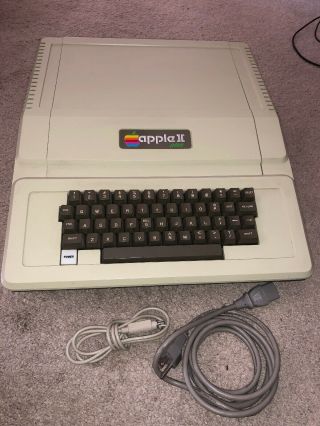 Vintage Apple II Plus Computer A2S1048 Serial No.  363690 Not 12