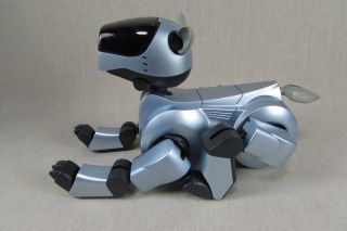 Sony Aibo Robot ERS - 210 Silver [Boxed] RARE AS - IS from Japan 6