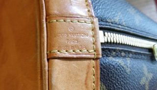 Louis Vuitton Alma Monogram Canvas Leather PM Hand Bag Authentic Vintage 6
