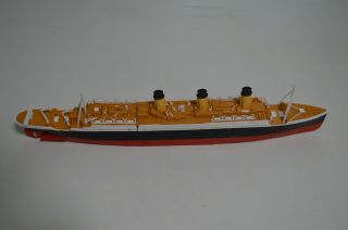 RARE R.  M.  S Titanic Break - away Toy Boat Submersible Model 2