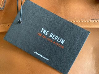 ONA Berlin Limited Edition Berlin for Leica M in Vintage Bourbon 8