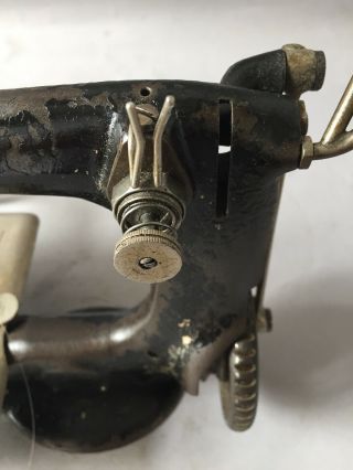 Antique Industrial singer 24 - 3 chainstitch felt sewing machine iron 4