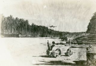 Org Wwii Photo: F4u Corsair Landing Henderson Field Guadalcanal