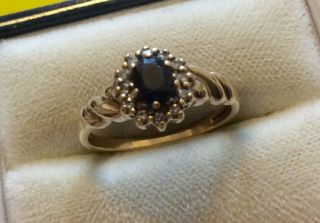 Ladies Vintage 9ct Gold Natural Sapphire & Diamond Ring - K 1/2