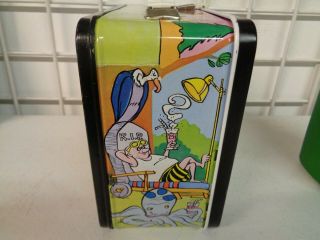 VINTAGE 1974 THERMOS ADDAMS FAMILY METAL LUNCHBOX COMPLETE ??? 6