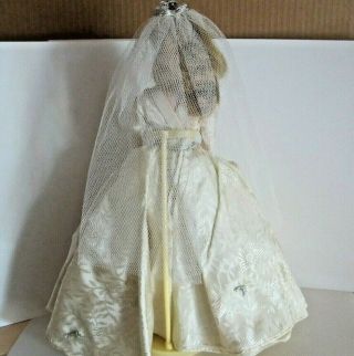 Vintage Unique Barbie Clone Premier Doll with Ivory Brocade Wedding Gown Dress 5