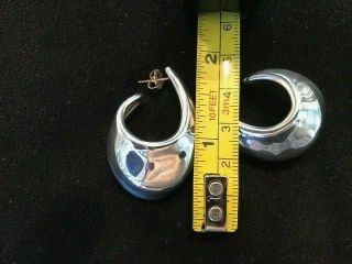 VINTAGE ROBERT LEE MORRIS SIGNED STERLING SILVER LARGE J HOOP PIERCED EARRINGS 3