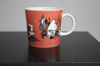 Moomin Mug - Vintage - Dark Rose - Moomintroll - Camilla Moberg - Arabia - 1991