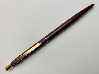 Vintage Montblanc Slimline 0.  5mm Mechanical Pencil In Wine Color