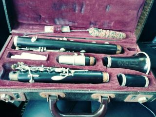 Vintage Unique Selmer France " British Agent " B Clarinet In Case,  Centered Tone