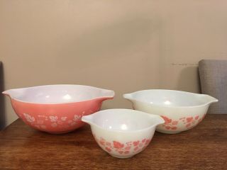 VTG SET Of 3 PYREX PINK GOOSEBERRY MIXING NESTING CINDERELLA BOWLS 444 443 441 4