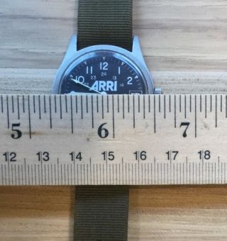 Vintage ARRI HAMILTON watch.  9365 Army green band. 4