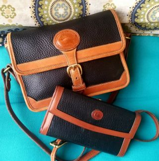 Vintage Dooney & Bourke All Weather Leather Crossbody With Matching Wallet Black