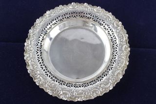 Antique 1897 Hallmarked.  925 Sterling Silver Pierced Dish W/ Floral Design (86g)
