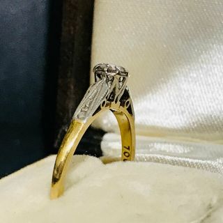 Art Deco 18ct,  Gold & Platinum Diamond solitaire 0.  20ct engagement ring,  C1920 6