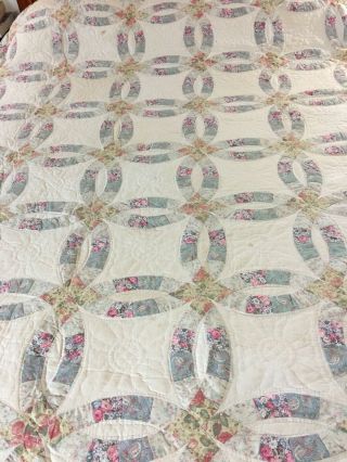 Vintage Hand Crafted Double Wedding Ring Quilt 63 " X 82 "