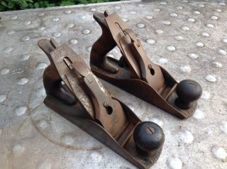 2 Vintage Stanley Bailey No.  4 Woodworking Carpentry Hand Wood Planes Tools