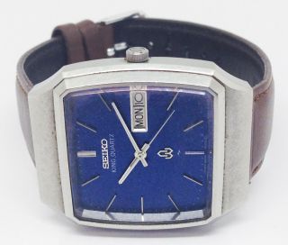 Vintage Men ' s SEIKO KING Quartz Watch.  34mm Blue Paper pattern Dial.  Day,  Date 2