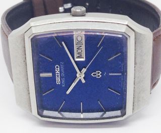 Vintage Men ' s SEIKO KING Quartz Watch.  34mm Blue Paper pattern Dial.  Day,  Date 4