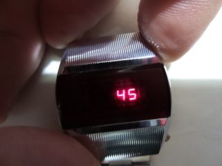 vintage Pulsar Elektronika 1 First Russian USSR Digital Red LED Wrist Watch 2105 7